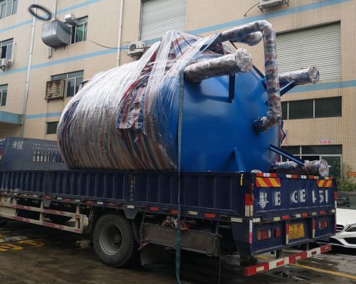 1712650048374756.jpg 碳鋼過濾器發貨實拍.jpg